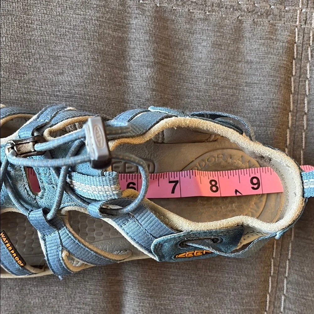 KEEN kids Blue Outdoor Sandals. 4